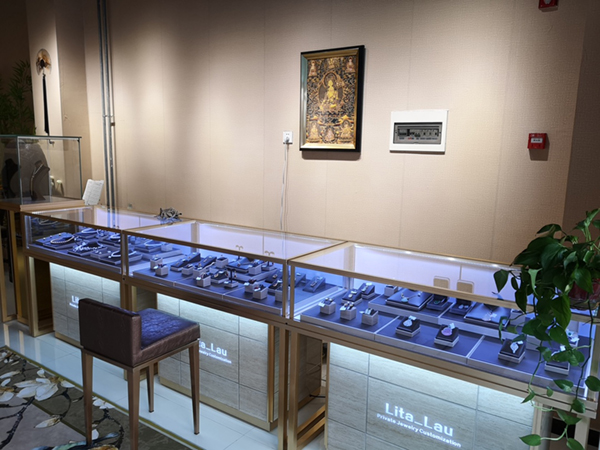 珠寶展柜定制的網絡化進程