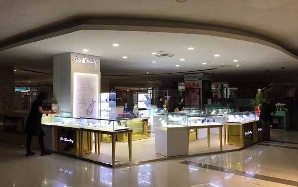珠寶展柜定制要滿足哪些重要標準？